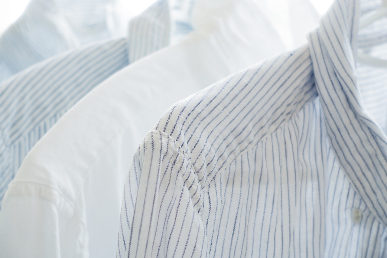Bored with your old shirt? Here are 5 ideas to give it a second life